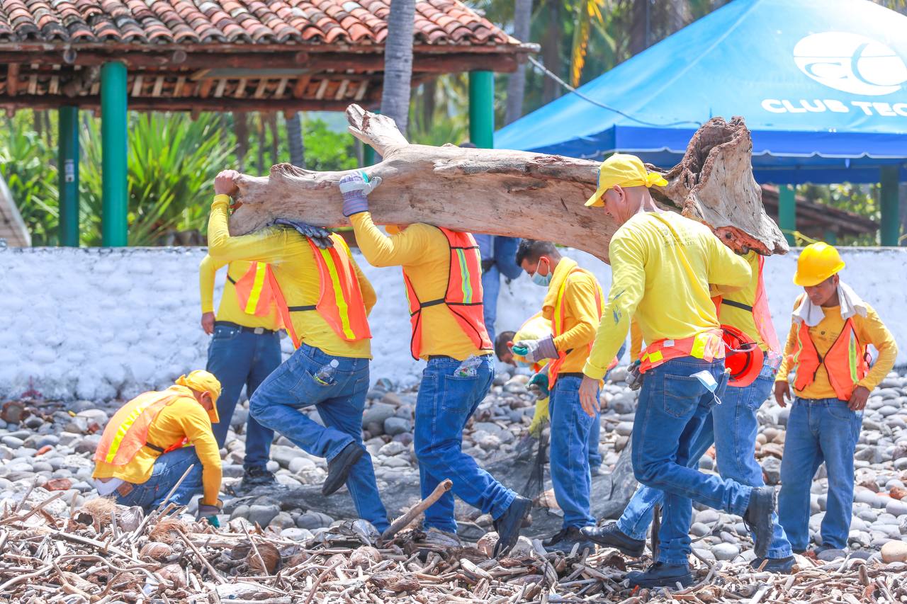 Reos en fase de confianza limpian playas de La Libertad de cara al SurfCity El Salvador ISA World Surfing Games 2021 reos-en-fase-de-confianza-limpian-playas-de-la-libertad-de-cara-al-surfcity-el-salvador-isa-world-surfing-games-2021